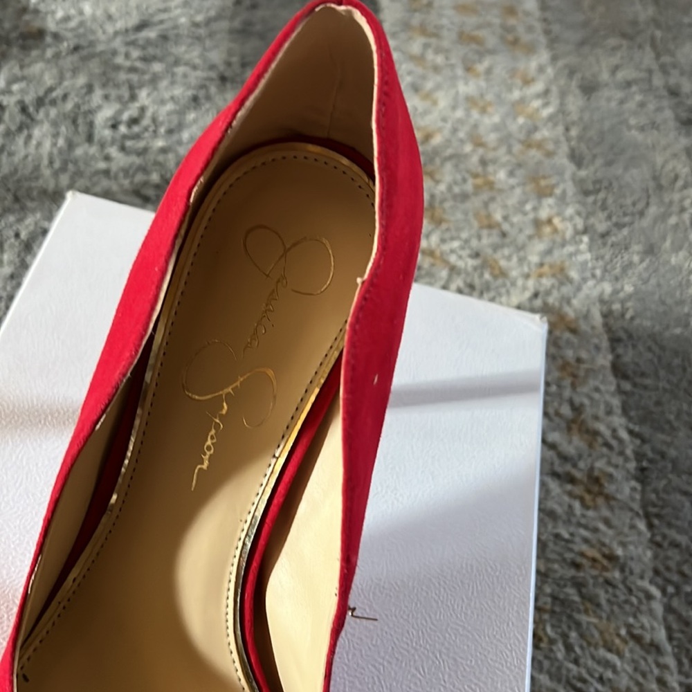 Jessica ❤️Sold❤️Simpson Fiery red Pump - Picture 3 of 6